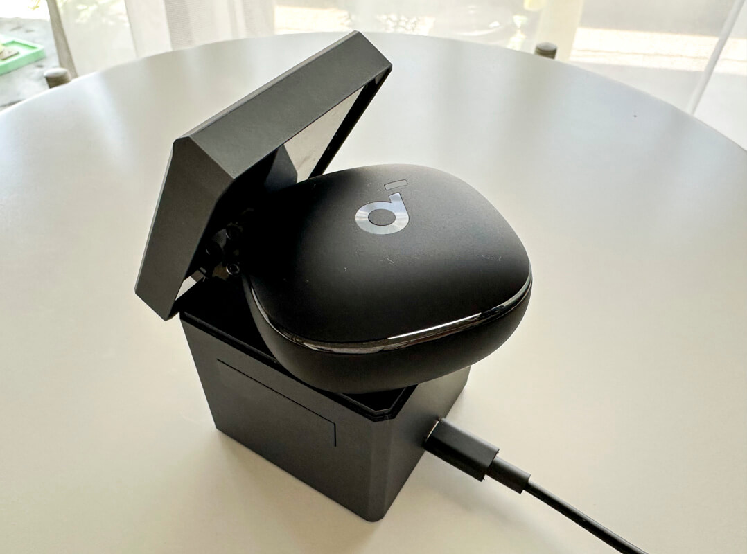 Anker充電器 3-in-1 Cube with MagSafeをレビュー!3機種が Anker充電器 3-in-1 Cube with MagSafeをレビュー!3機種が