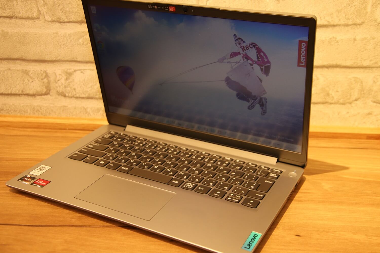 Lenovo IdeaPad Slim 170 本体
