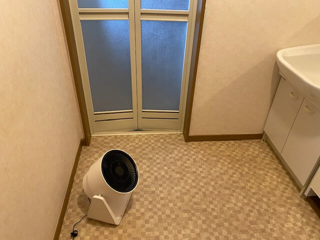 バルミューダ「GreenFan C2」使用レビュー 脱衣所