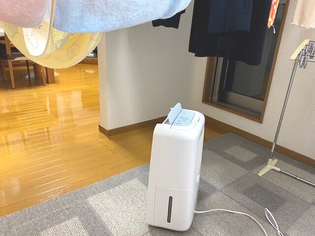 コンプレッサー式除湿機の選び方　衣類乾燥機能