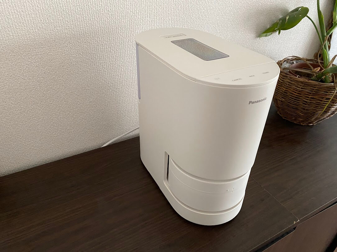 パナソニック 自動計量IH炊飯器 SR-AX1