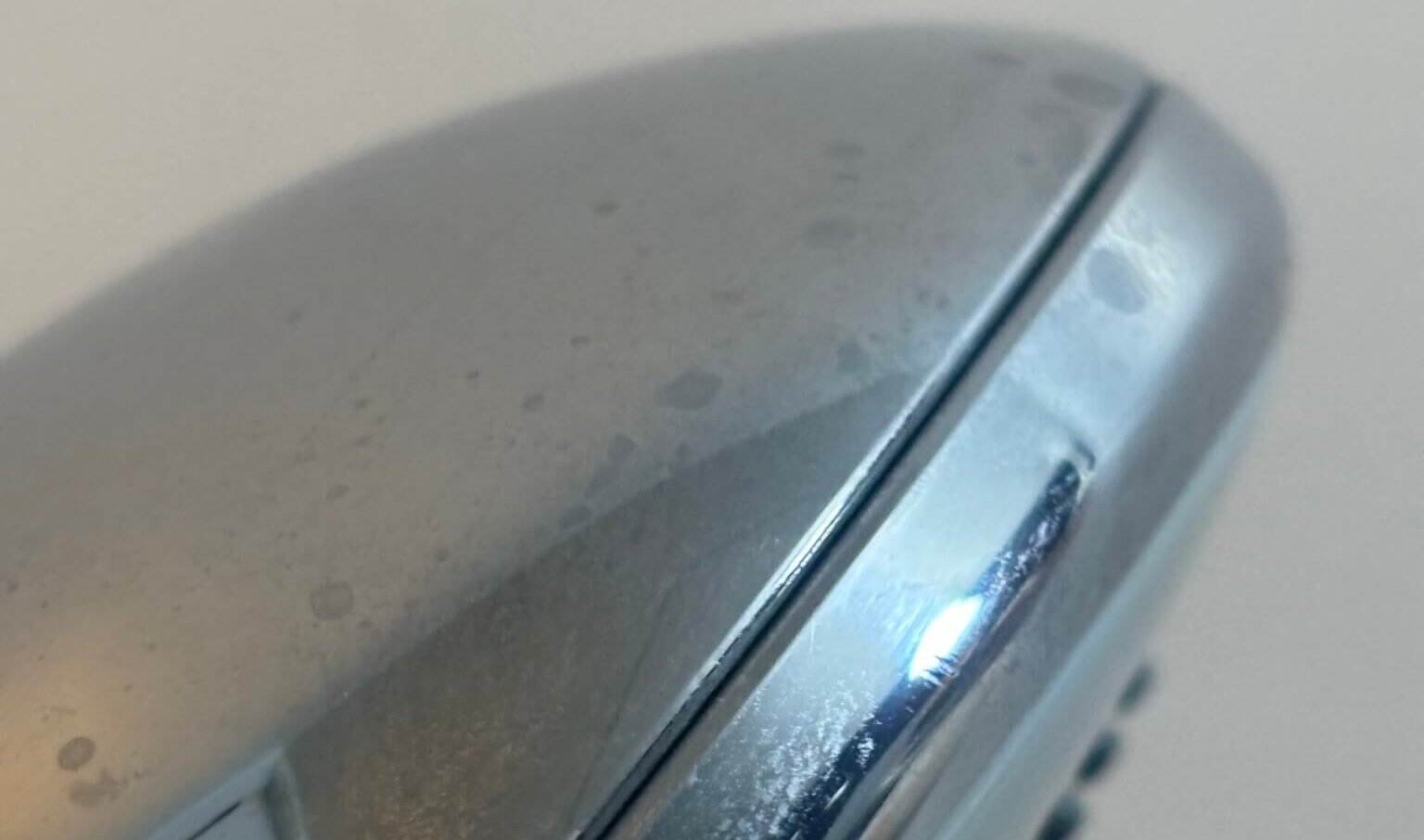 シャワーヘッド掃除　水垢