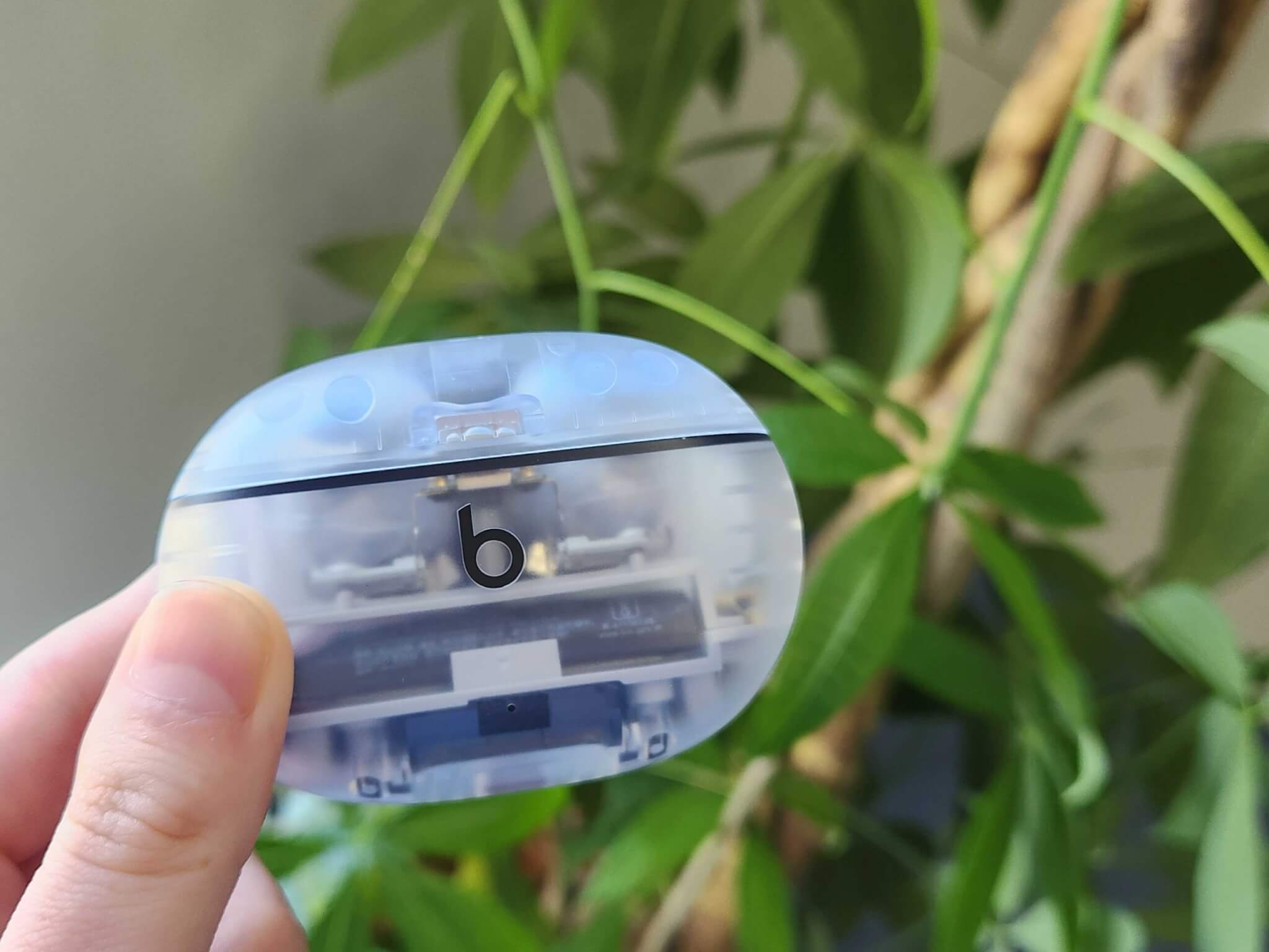 Beats Studio Buds +の画像
