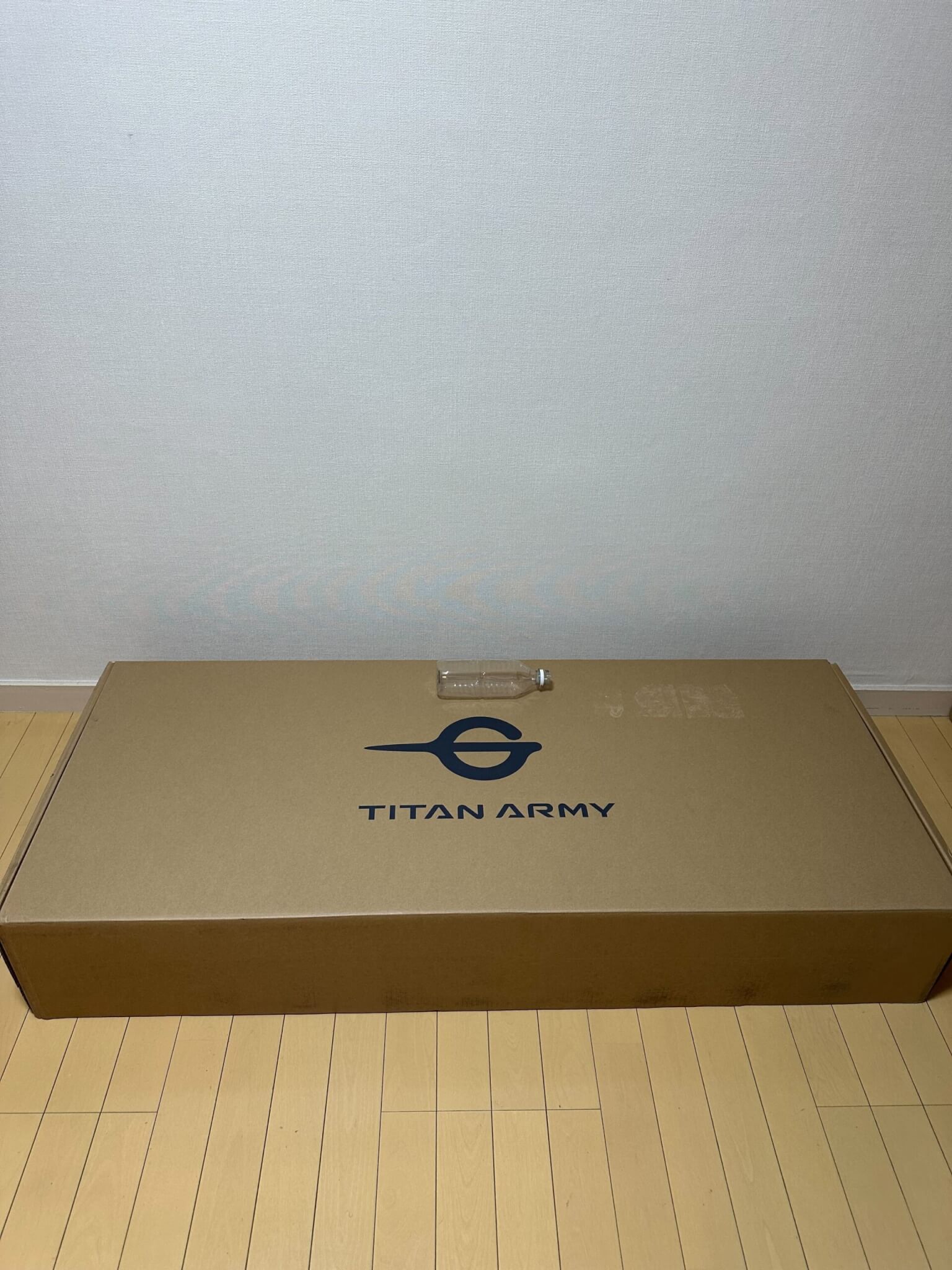 TitanView Pro 4K　外箱