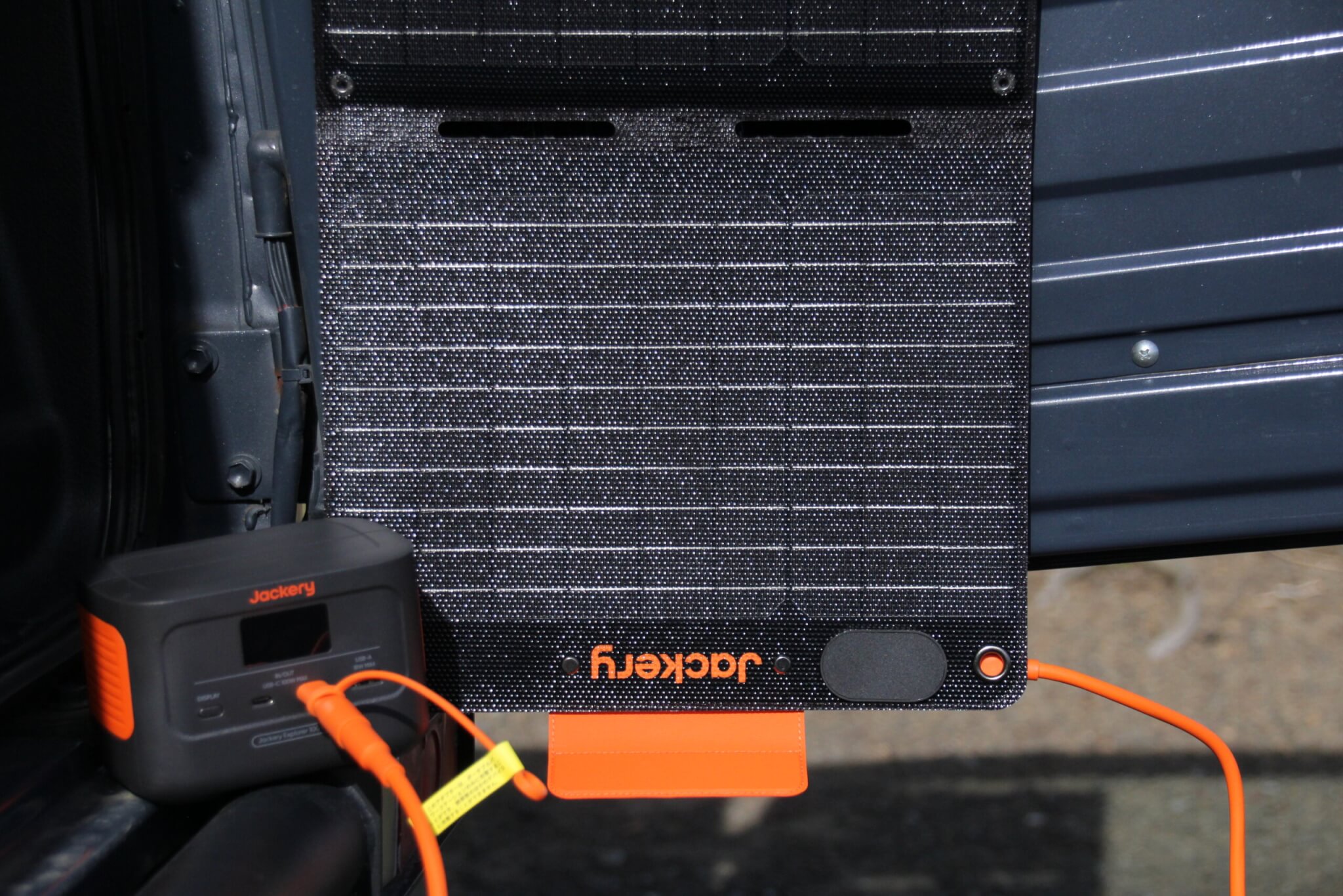 Jackery Explorer 100 Plusを使用レビュー！モバイルバッテリー