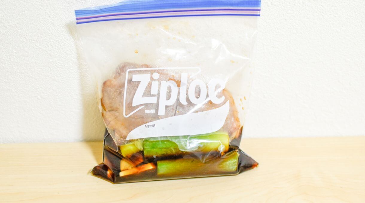 ホットクックで作るチャーシューの美味しいレシピ3.ホットクックに入れる