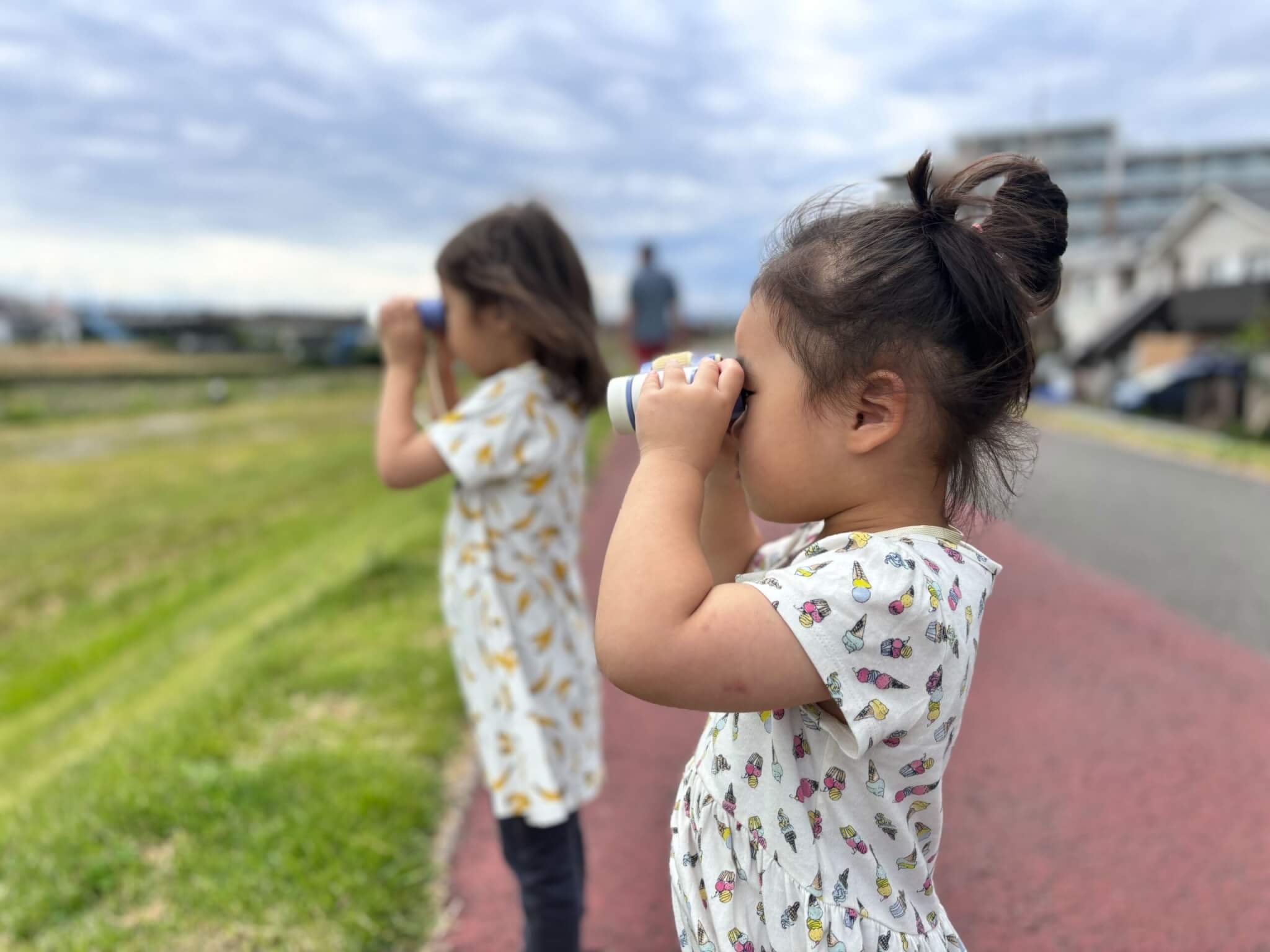 スリーコインズ KIDS双眼鏡