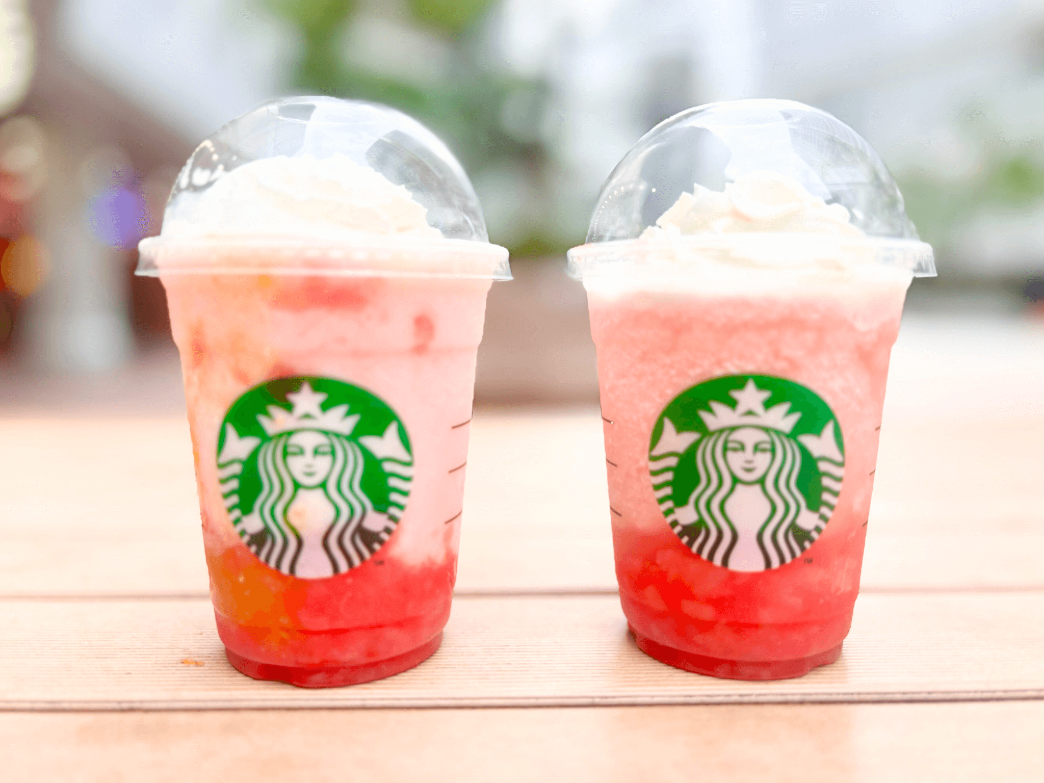 スタバのラブ&ピーチ フラペチーノはフレッシュでジューシーな桃感がたまらない！