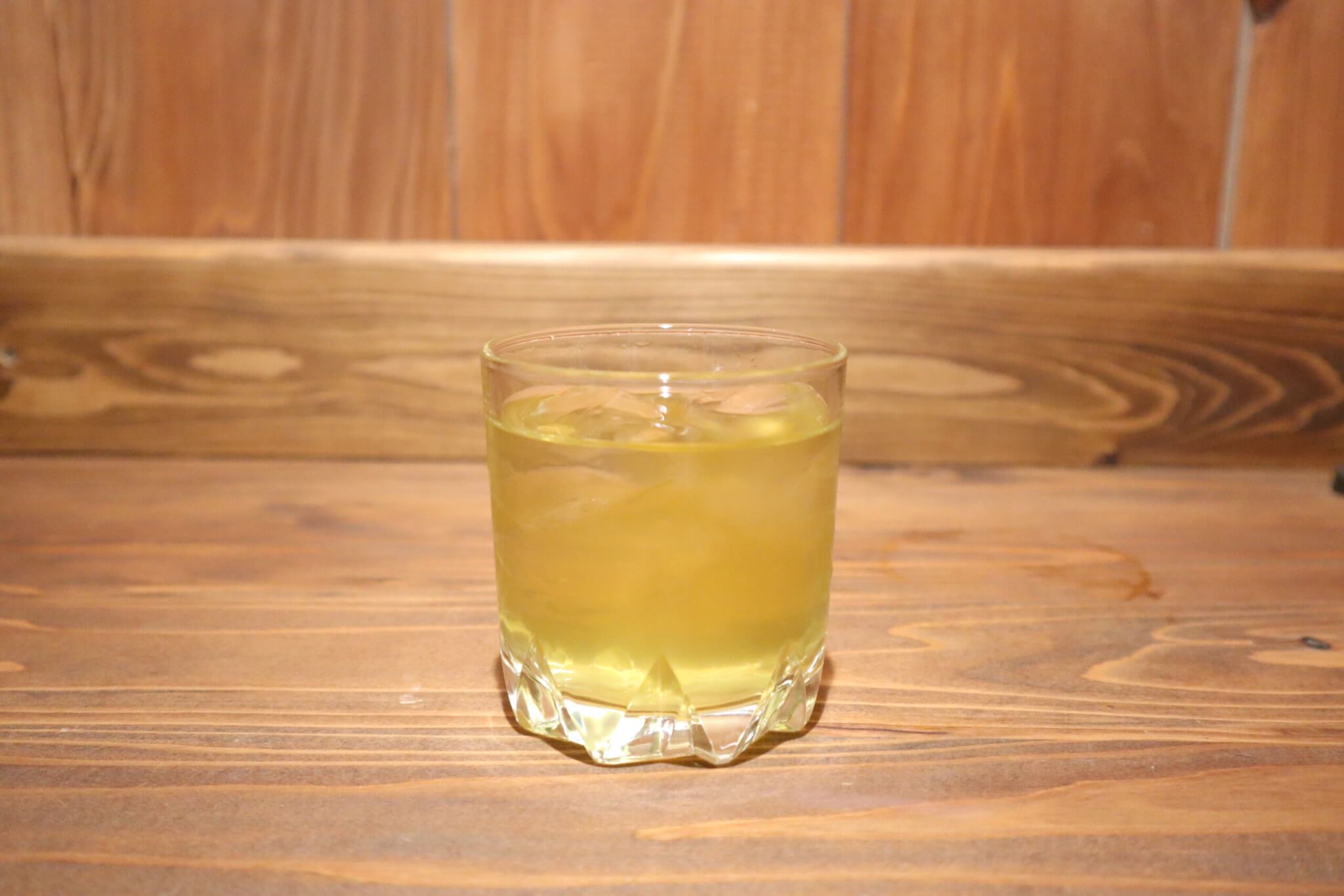 日本酒カクテルレシピ一覧 緑茶割り