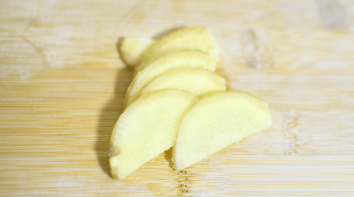 調理師監修】ホットクックで作る手羽元の美味しいレシピを紹介！3. 参鶏湯