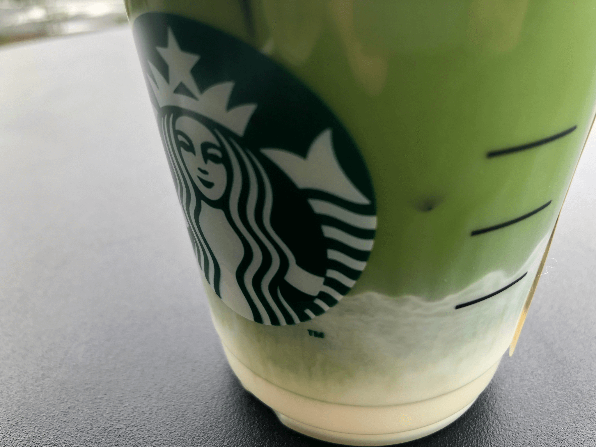 スタバの抹茶クラシックグリーンティーラテをレビュー！気になるお味は？