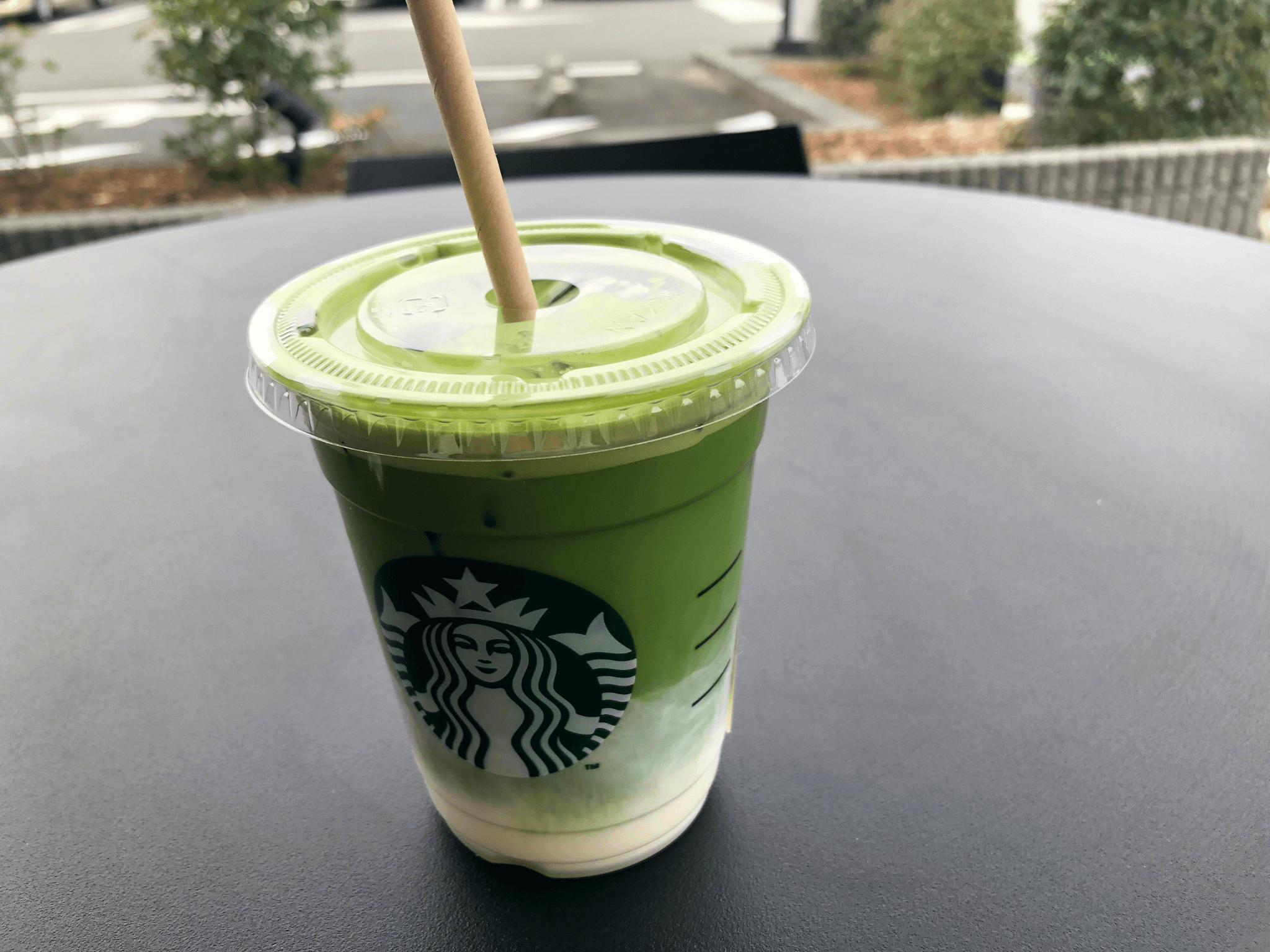 スタバの抹茶クラシックグリーンティーラテは期間限定！気になる人は早めにお店でチェック！